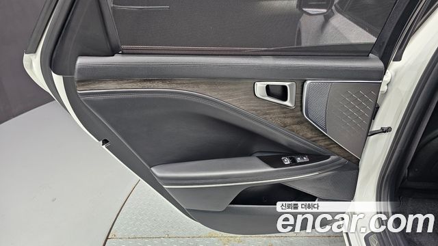 Kia K8 2022 — photo 15