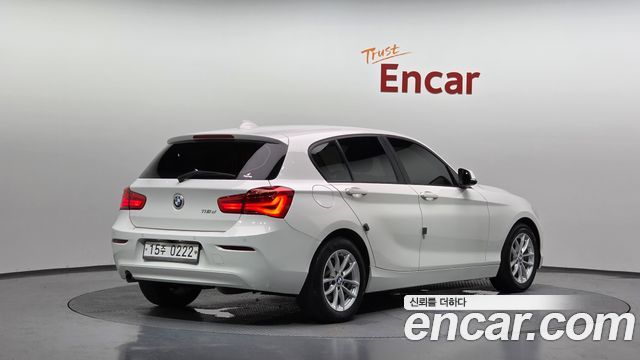 BMW 1-Series 2017 — photo 2
