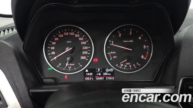 BMW 1-Series 2017 — photo 8