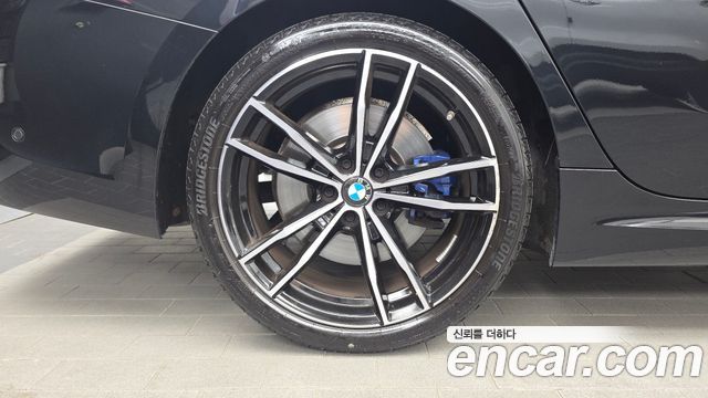BMW 3-Series 2022 — photo 5