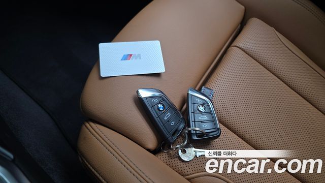 BMW 3-Series 2022 — photo 24