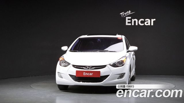 Hyundai AVANTE 2013 — photo 3