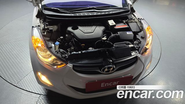 Hyundai AVANTE 2013 — photo 6