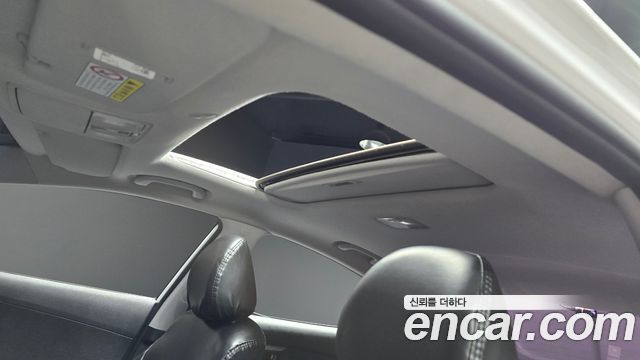 Hyundai AVANTE 2013 — photo 28