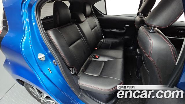 Toyota Prius 2018 — photo 17