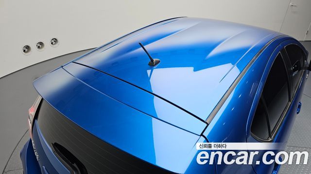 Toyota Prius 2018 — photo 30