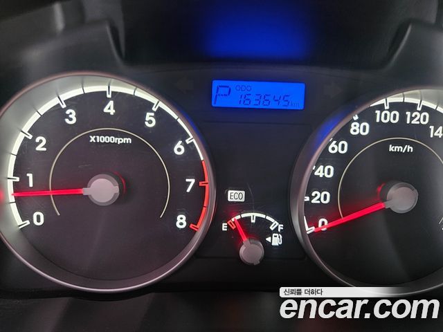 Hyundai Verna 2010 — photo 16