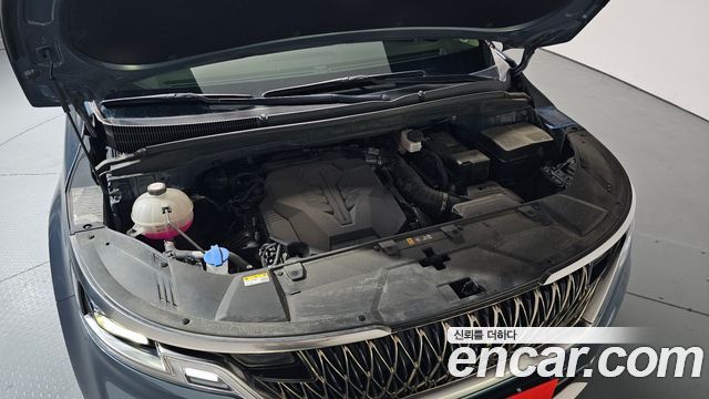 Kia Canival 2023 — photo 6