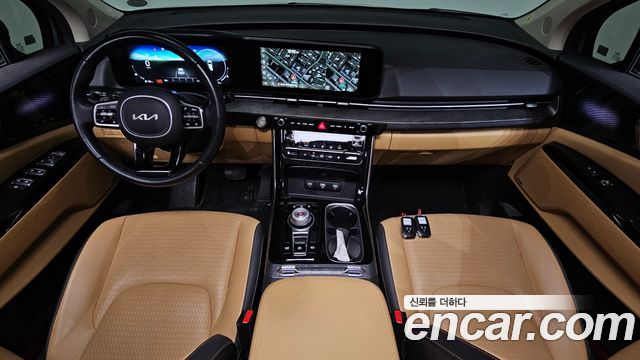 Kia Canival 2023 — photo 10