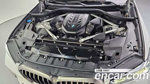 BMW X5 2022 — photo 6
