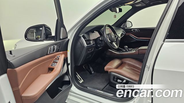 BMW X5 2022 — photo 13