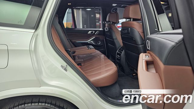 BMW X5 2022 — photo 18
