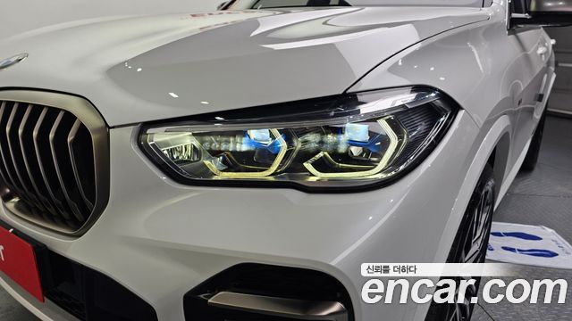 BMW X5 2022 — photo 8