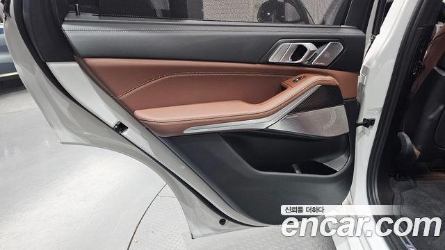 BMW X5 2022 — photo 15