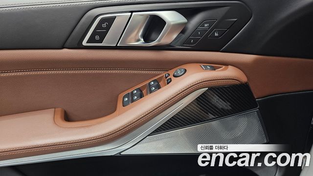 BMW X5 2022 — photo 31