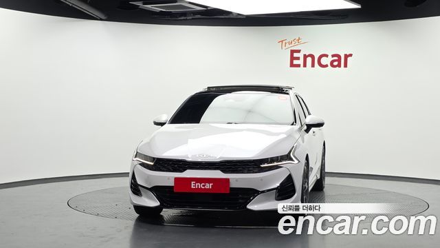 Kia K5 2023 — photo 3