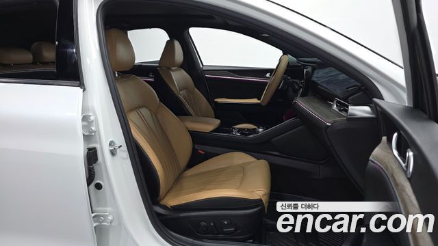 Kia K5 2023 — photo 17