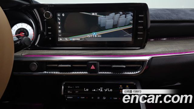 Kia K5 2023 — photo 20