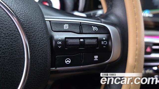 Kia K5 2023 — photo 24
