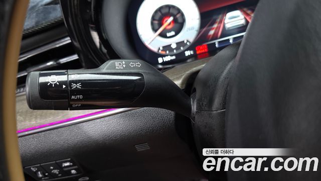 Kia K5 2023 — photo 25