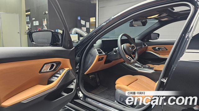 BMW 3-Series 2025 — photo 13