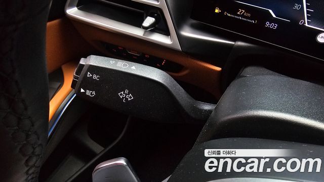 BMW 3-Series 2025 — photo 26