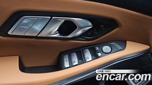BMW 3-Series 2025 — photo 29