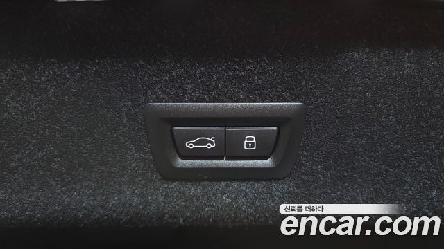 BMW 3-Series 2025 — photo 32