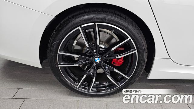 BMW 3-Series 2026 — photo 5
