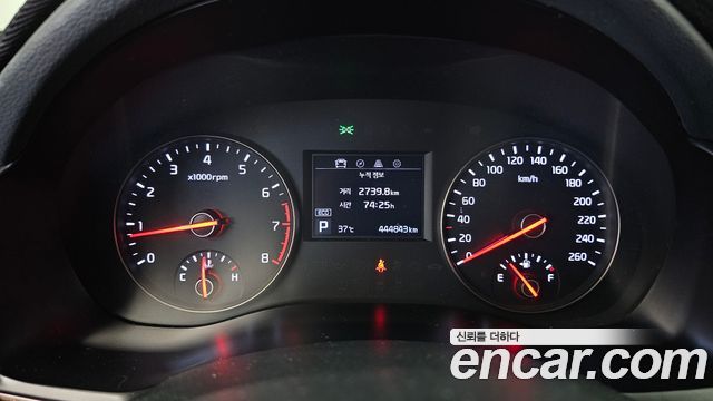 Kia K7 2016 — photo 8