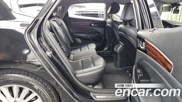 Kia K7 2016 — photo 12