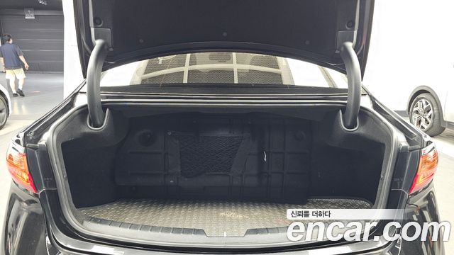 Kia K7 2016 — photo 20