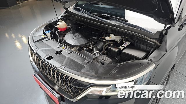 Kia Canival 2023 — photo 6