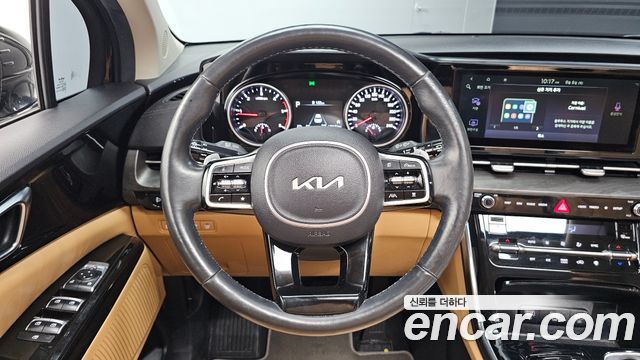 Kia Canival 2023 — photo 19