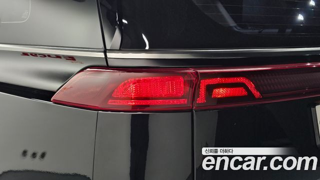 Kia Canival 2023 — photo 9