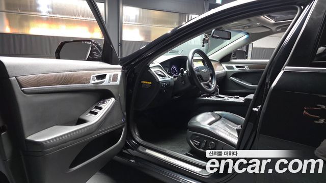 Hyundai Genesis 2016 — photo 10