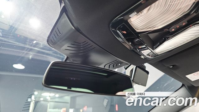 BMW Gran Turismo 2023 — photo 24