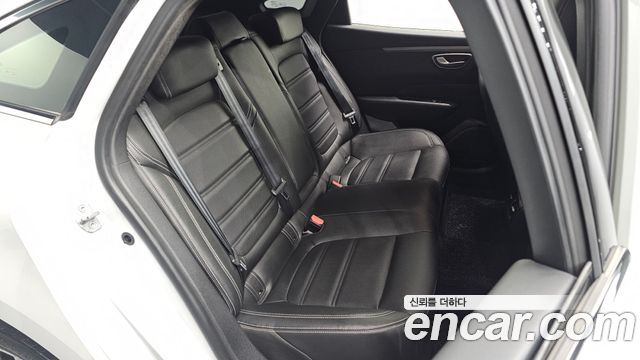 Renault Korea SM6 2025 — photo 17