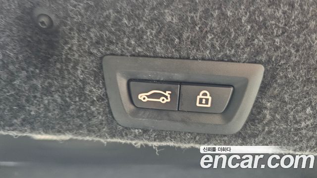 BMW 5-Series 2014 — photo 20