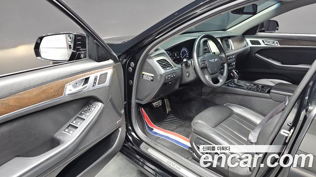 Hyundai Genesis 2016 — photo 12