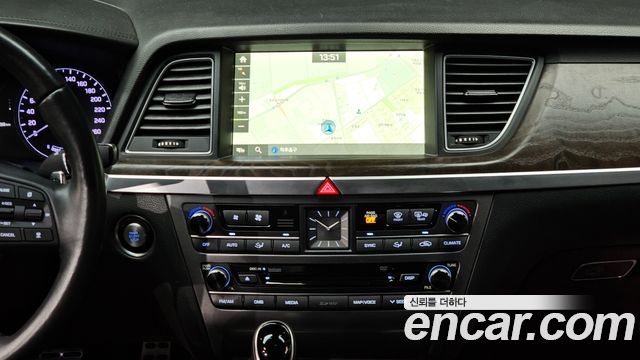 Hyundai Genesis 2016 — photo 14