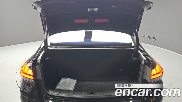 Hyundai Genesis 2016 — photo 20