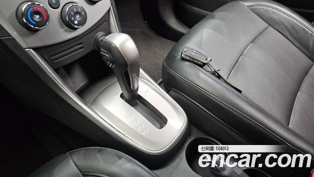 Chevrolet Korea Trax 2015 — photo 12