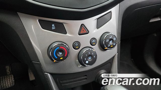 Chevrolet Korea Trax 2015 — photo 22
