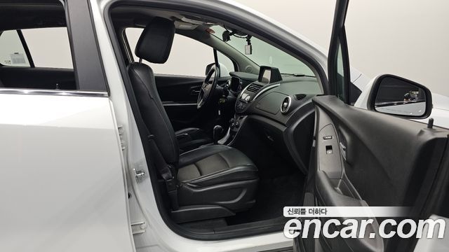 Chevrolet Korea Trax 2015 — photo 16