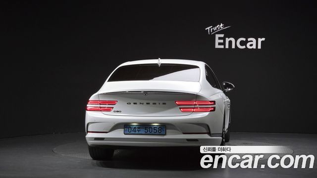 Genesis G80 2022 — photo 4