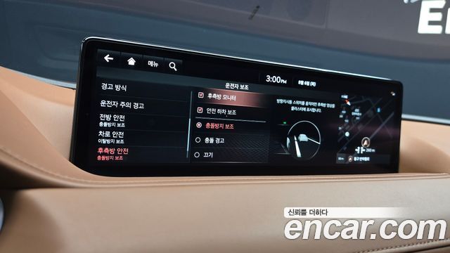 Genesis G80 2022 — photo 24