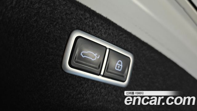 Genesis G80 2022 — photo 26