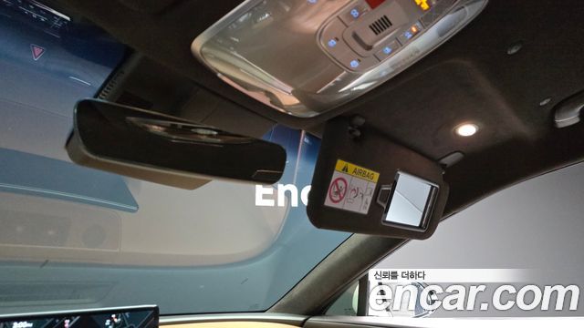 Genesis G80 2022 — photo 28