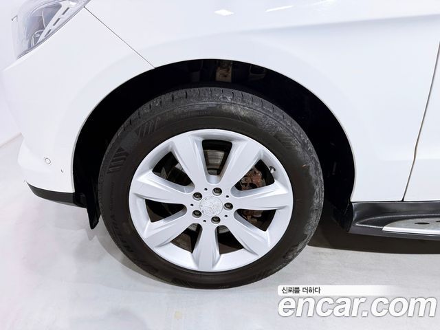 Mercedes-Benz M-class 2015 — photo 20